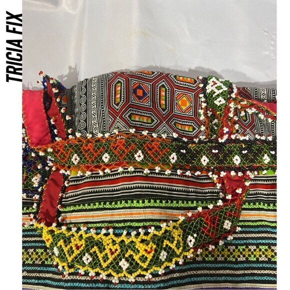 TRICIA FIX PATCHWORK EMBELLISHED TOTE HANDMADE USA NWT OS - Picture 3 of 5